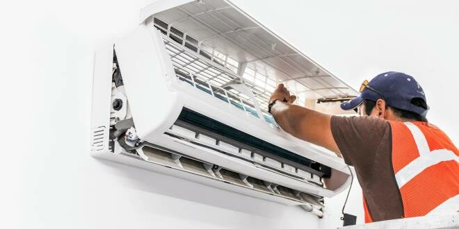 Tips to Choose the Right AC and Plumbing Companies Near Me